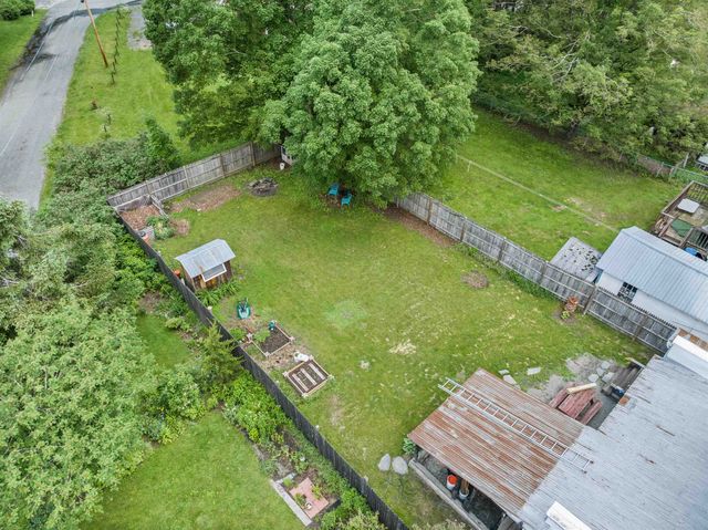 11 Dudley Street, Randolph, VT 05660