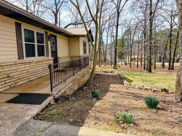 903 Arkansas Avenue, Horseshoe Bend, AR 72512