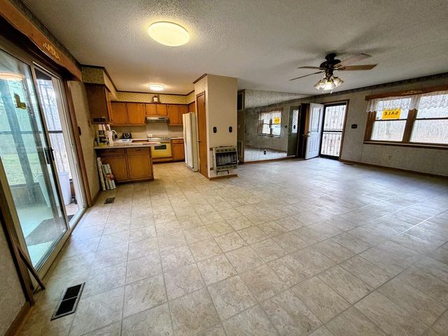 903 Arkansas Avenue, Horseshoe Bend, AR 72512