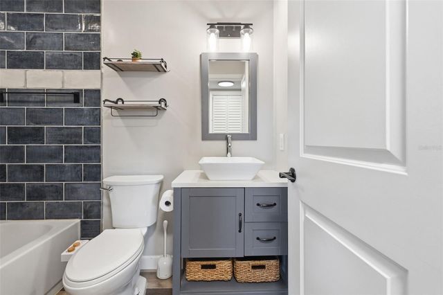 3951 PORPOISE DRIVE SE, St Petersburg, FL 33705