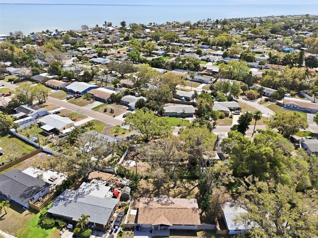 3951 PORPOISE DRIVE SE, St Petersburg, FL 33705