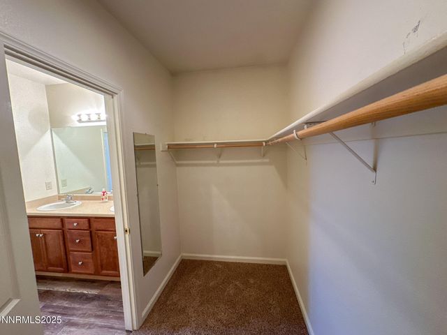 2185 Eagle Greens Drive, Reno, NV 89521