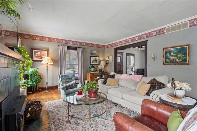 2208 Massachusetts Street, Lawrence, KS 66046