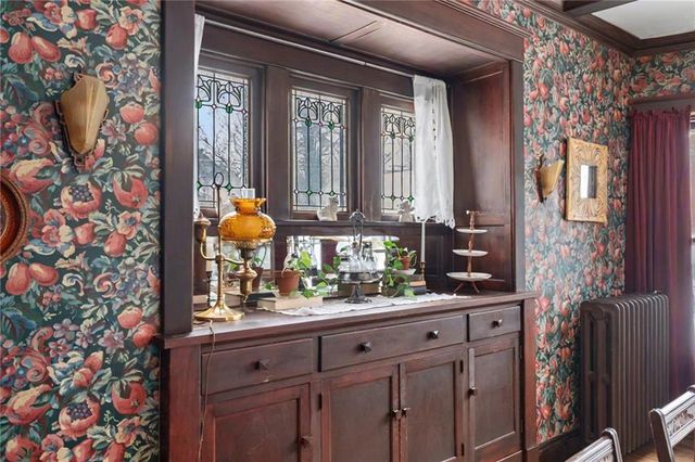 2208 Massachusetts Street, Lawrence, KS 66046