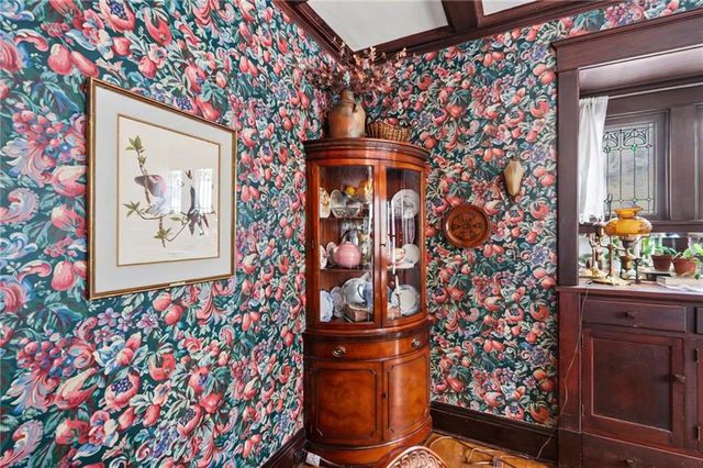 2208 Massachusetts Street, Lawrence, KS 66046