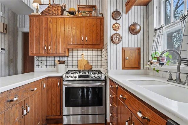 2208 Massachusetts Street, Lawrence, KS 66046