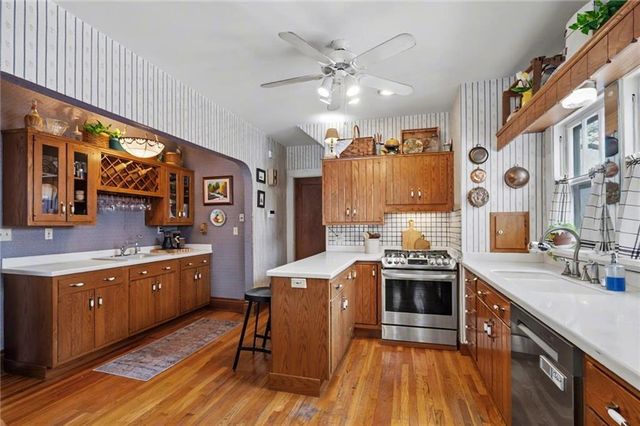 2208 Massachusetts Street, Lawrence, KS 66046