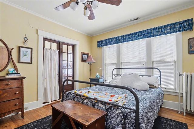 2208 Massachusetts Street, Lawrence, KS 66046