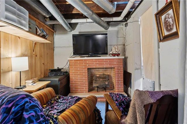 2208 Massachusetts Street, Lawrence, KS 66046