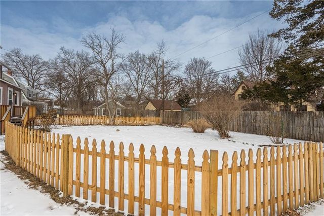 2208 Massachusetts Street, Lawrence, KS 66046