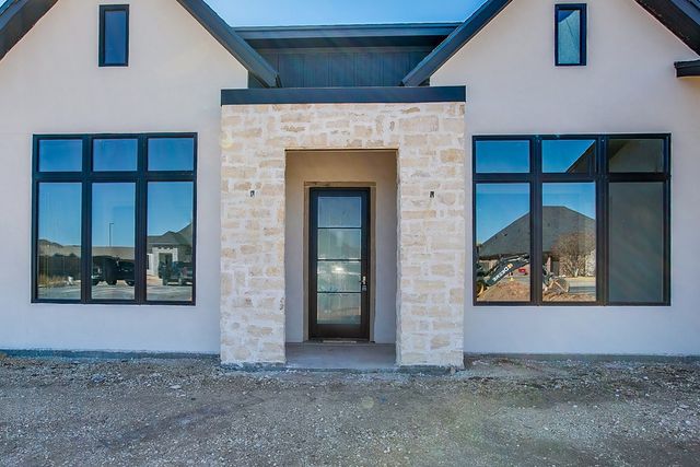 1825 Castle Pines, San Angelo, TX 76903