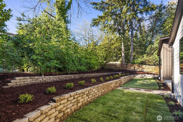 2109 129th Avenue SE, Bellevue, WA 98005