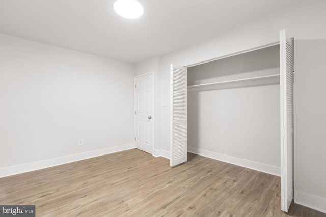1105 LAKEVIEW PKWY, Locust Grove, VA 22508