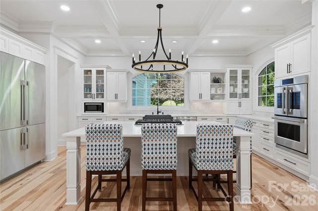 6239 Sharon Hills Road, Charlotte, NC 28210