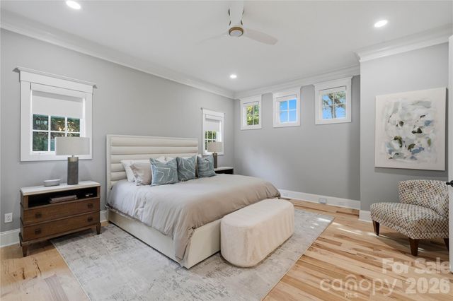 6239 Sharon Hills Road, Charlotte, NC 28210