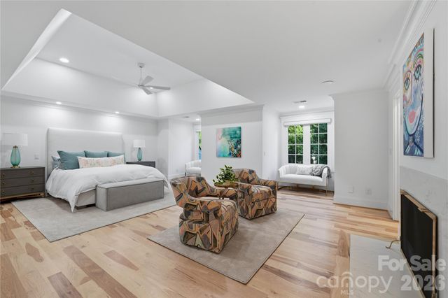 6239 Sharon Hills Road, Charlotte, NC 28210