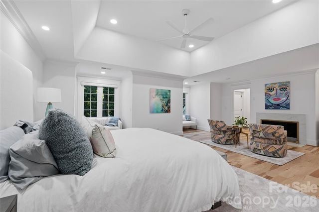 6239 Sharon Hills Road, Charlotte, NC 28210