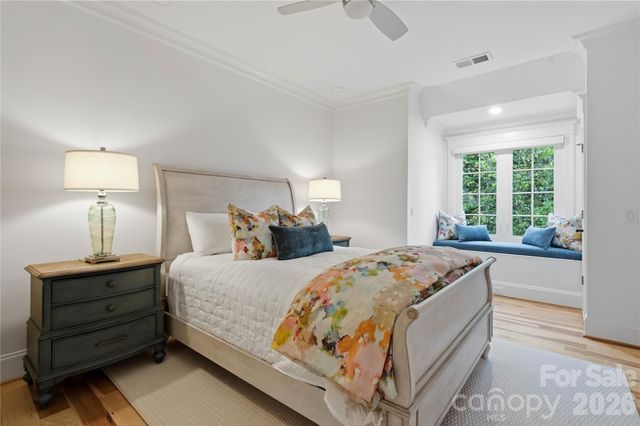 6239 Sharon Hills Road, Charlotte, NC 28210