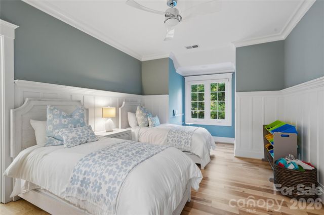 6239 Sharon Hills Road, Charlotte, NC 28210