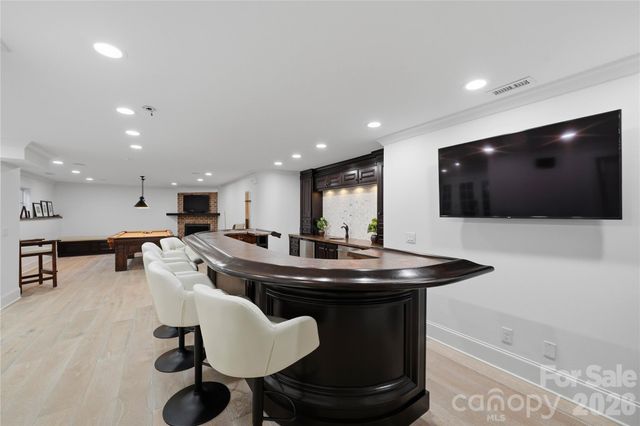 6239 Sharon Hills Road, Charlotte, NC 28210