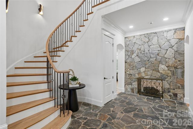 6239 Sharon Hills Road, Charlotte, NC 28210