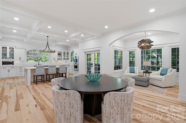 6239 Sharon Hills Road, Charlotte, NC 28210