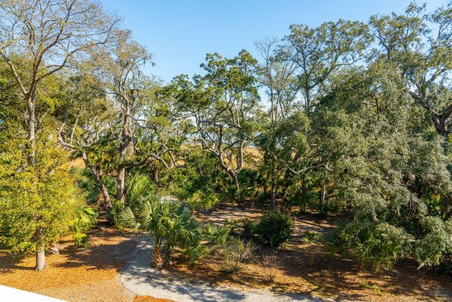 118 Fairbanks Oak Alley 3b, Charleston, SC 29492