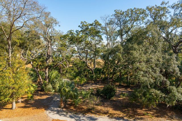 118 Fairbanks Oak Alley 3b, Charleston, SC 29492