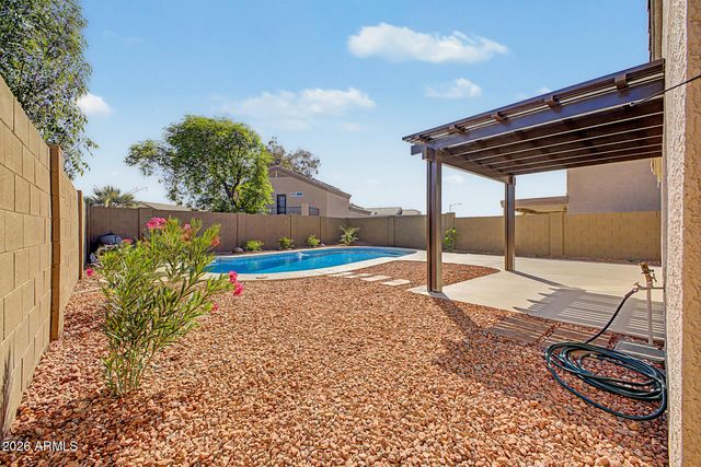 11247 W Eden Mckenzie Drive, Surprise, AZ 85378