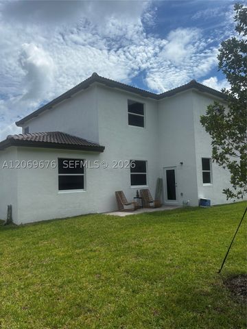 2342 SE 30th St, Homestead, FL 33035