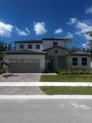 2342 SE 30th St, Homestead, FL 33035