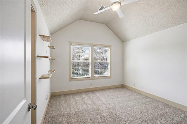 9418 W 161st Terrace, Overland Park, KS 66085