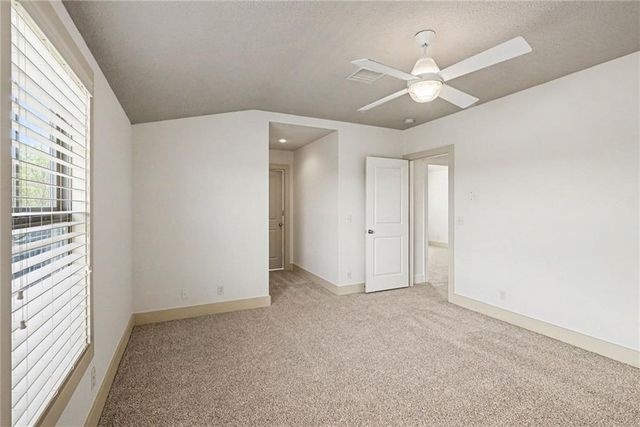 9418 W 161st Terrace, Overland Park, KS 66085