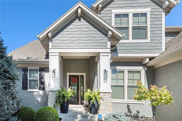 9418 W 161st Terrace, Overland Park, KS 66085
