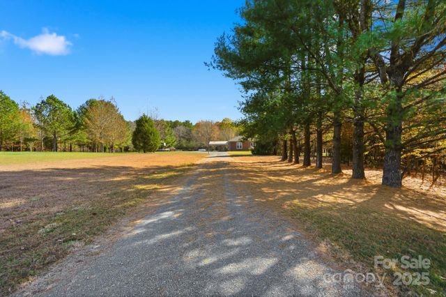 15018 Short Cut Road, Gold Hill, NC 28071