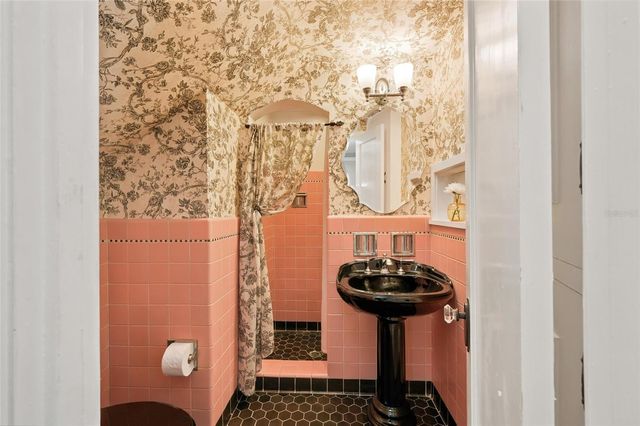 1221 DORCHESTER STREET, Orlando, FL 32803
