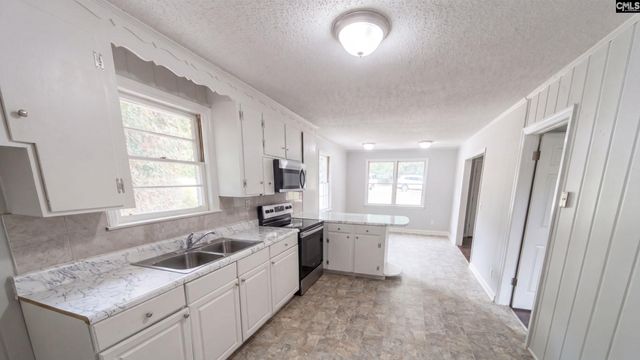 840 Decatur Street, West Columbia, SC 29169