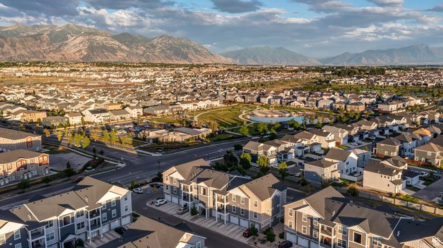13 W SEASONS DR, Vineyard, UT 84059