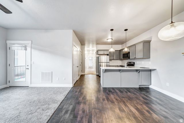13 W SEASONS DR, Vineyard, UT 84059