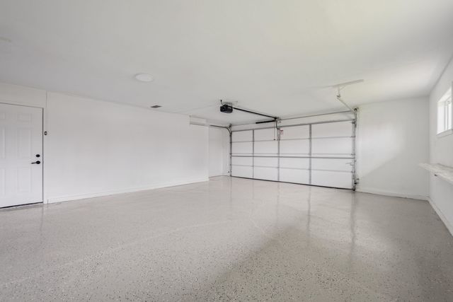 5585 Jackson Street, Merrillville, IN 46410