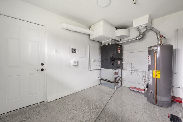 5585 Jackson Street, Merrillville, IN 46410