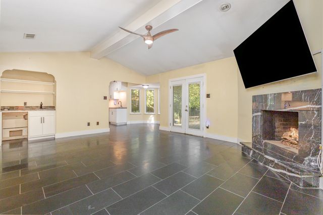 2308 Westwood Drive, Arlington, TX 76012