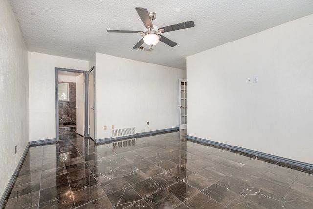 2308 Westwood Drive, Arlington, TX 76012