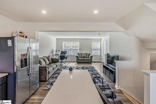16 Verdant Leaf Way, Greenville, SC 29617