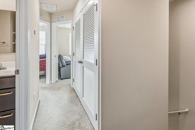 16 Verdant Leaf Way, Greenville, SC 29617
