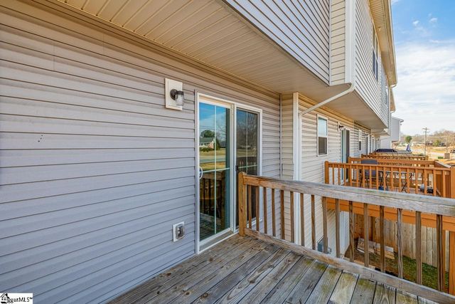 16 Verdant Leaf Way, Greenville, SC 29617
