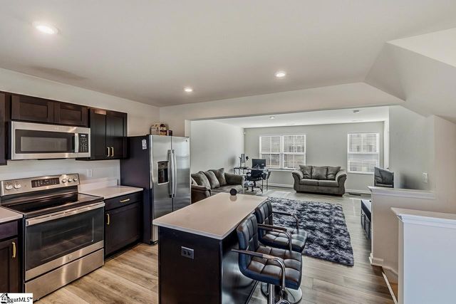 16 Verdant Leaf Way, Greenville, SC 29617