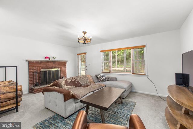 141 FORT KING DR, Colonial Beach, VA 22443