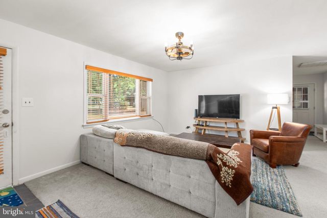 141 FORT KING DR, Colonial Beach, VA 22443
