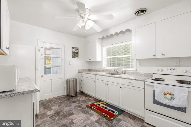 141 FORT KING DR, Colonial Beach, VA 22443